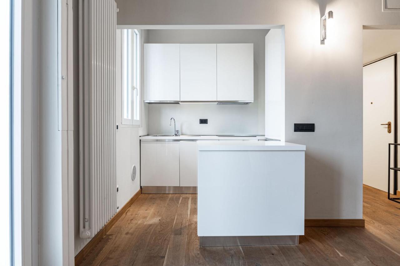 Montello Livings, Exclusive Terrace And Skyline View Apartment Milan Bagian luar foto