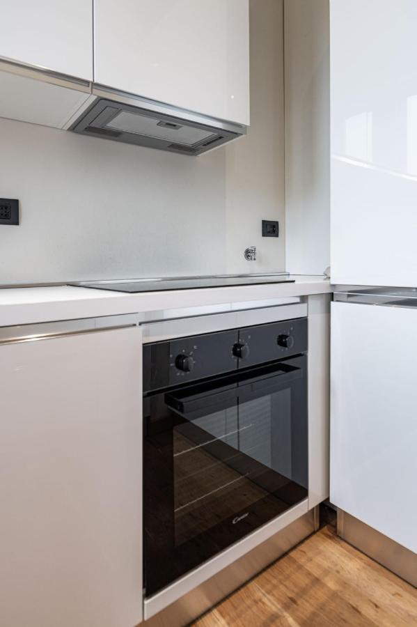 Montello Livings, Exclusive Terrace And Skyline View Apartment Milan Bagian luar foto