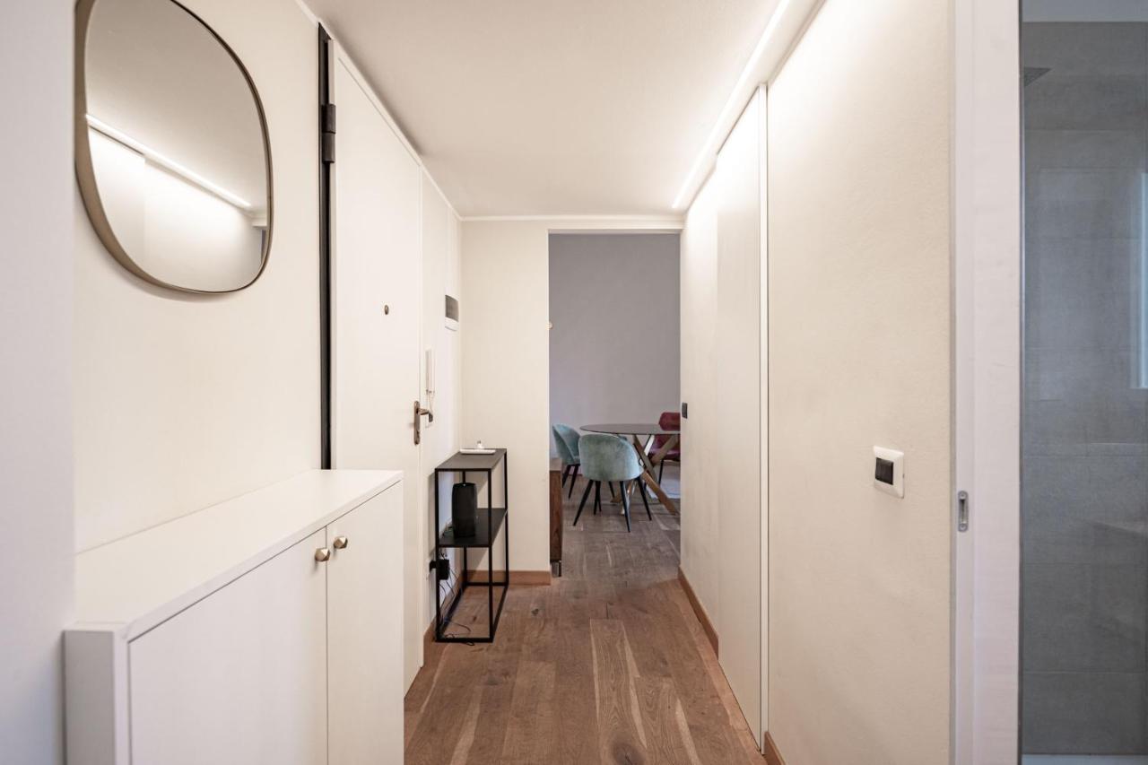 Montello Livings, Exclusive Terrace And Skyline View Apartment Milan Bagian luar foto
